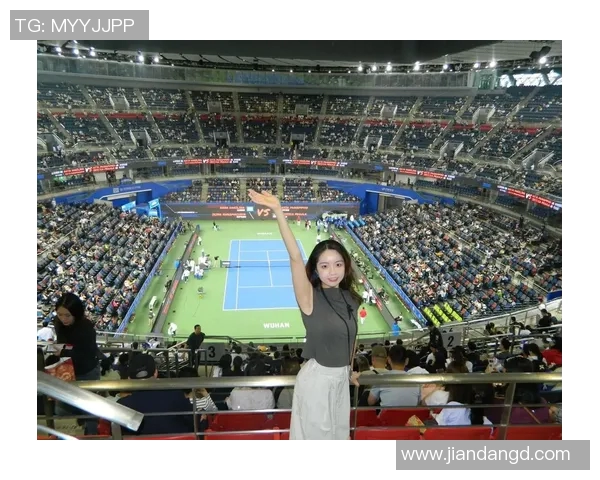 武汉网球队防反战术解析:深度剖析网球竞技中的战略与技巧 武汉网球队防反战术解析:深度剖析网球竞技中的战略与技巧