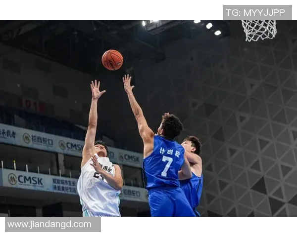 广州篮球队在篮球节奏排行榜中荣登第八名展现强劲实力与团队合作精神