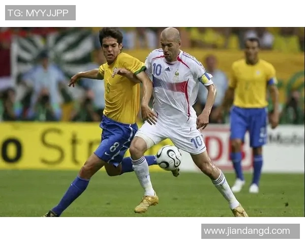 服役足球明星排名榜揭晓谁是退役后最具影响力的球员 服役足球明星排名榜揭晓谁是退役后最具影响力的球员