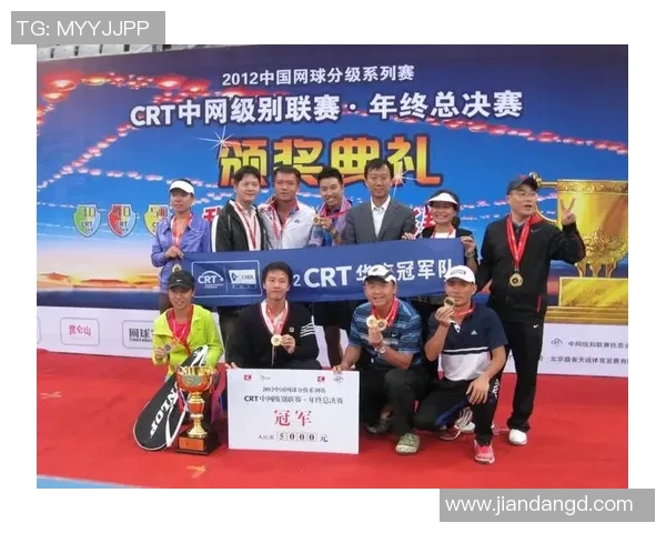 深圳网球队的拼搏之路：从默默无闻到杯赛荣耀的奋斗故事