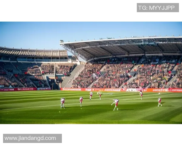 柯登足球：探索年轻天才在绿茵场上的崛起与未来发展潜力